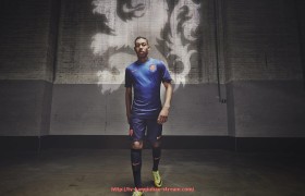 看球宝-奥克兰城2025年世俱杯转会动态追踪及球队阵容变化